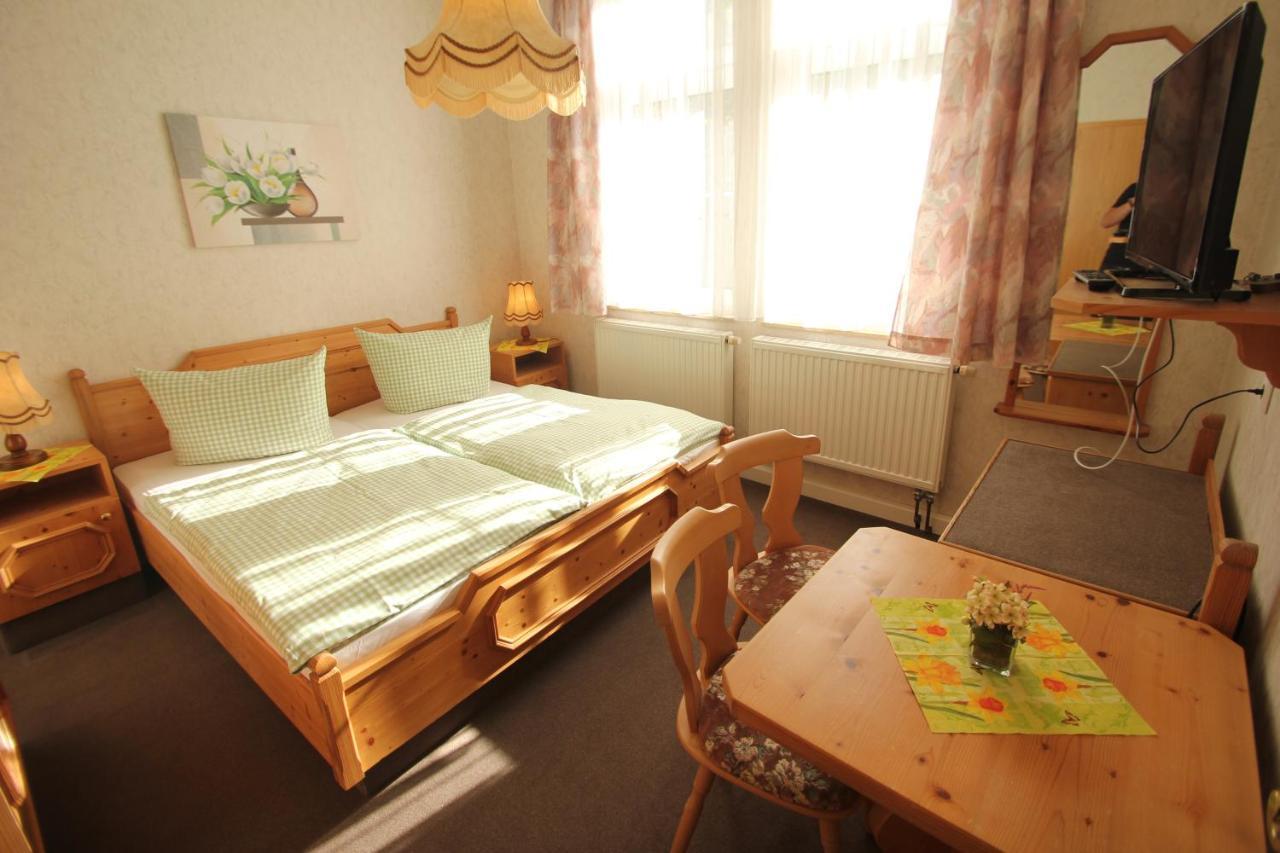 Hotel Schwarzaburg Schwarzburg Exteriör bild